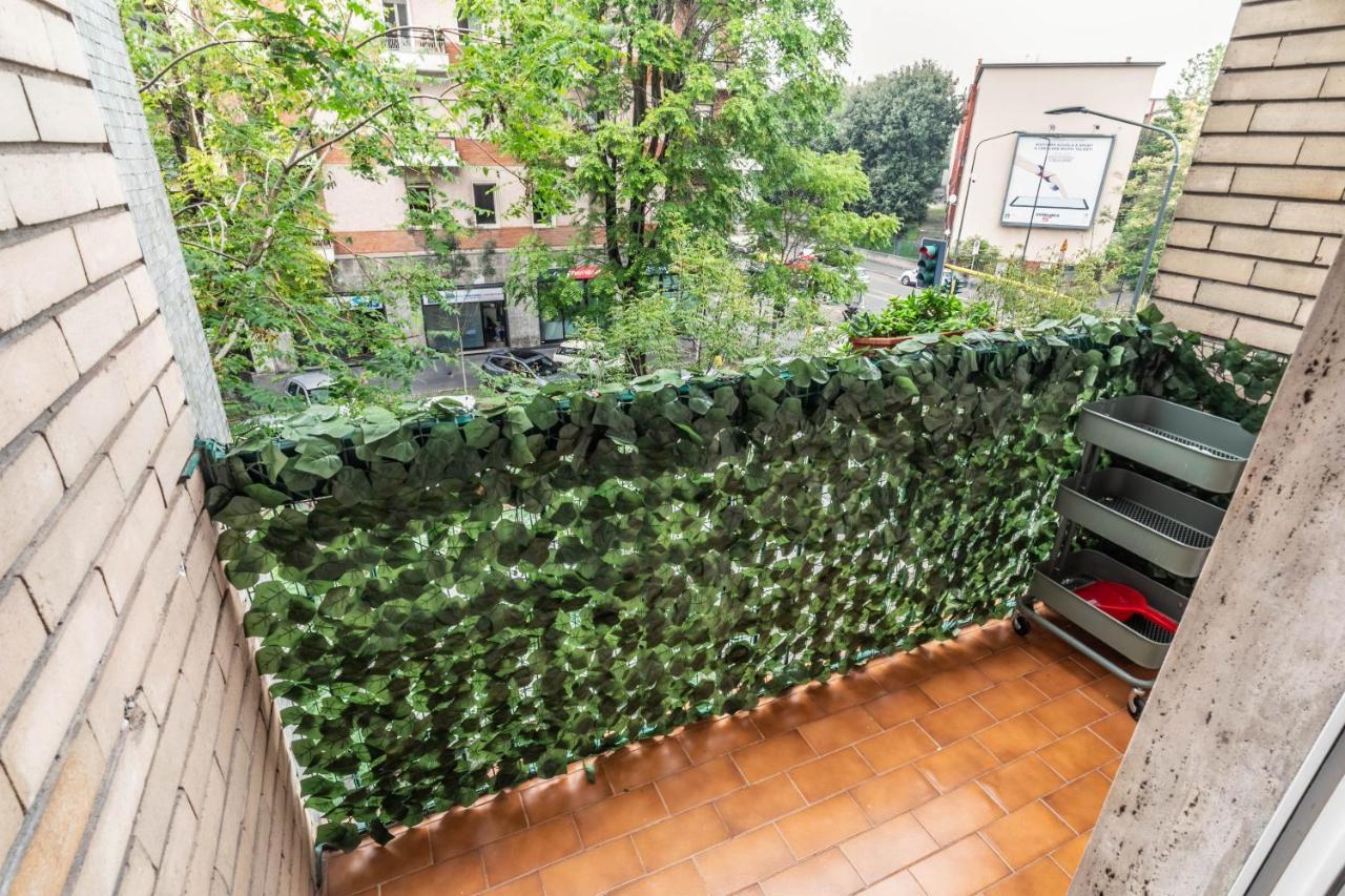 شقة Eden House Sansiro-Duomo Netflix & Design ميلان المظهر الخارجي الصورة