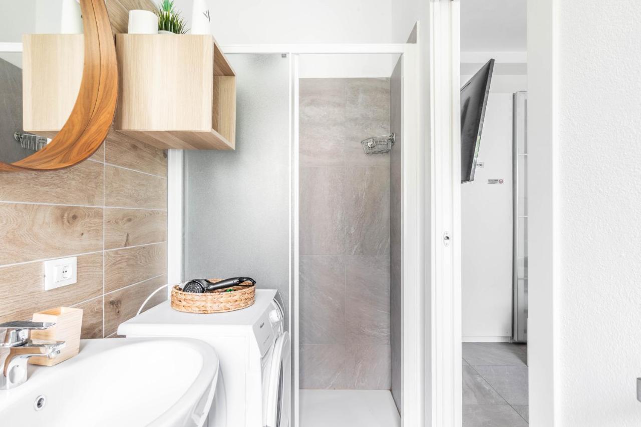 شقة Eden House Sansiro-Duomo Netflix & Design ميلان المظهر الخارجي الصورة